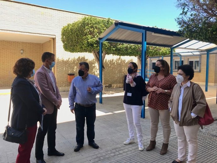 Jiménez visita el IES Albaida