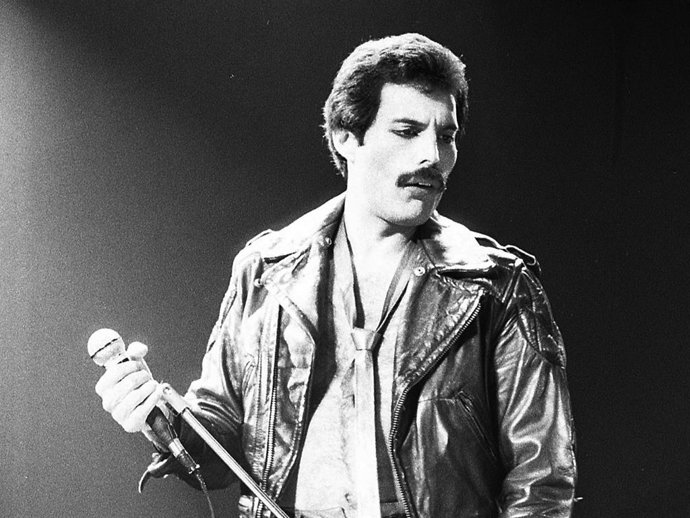 Freddie Mercury of British rock band Queen performing at CNE Grandstand in Toronto