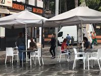 Los restaurantes, bares y cafeterías de Canarias podrán abrir hasta las doce de la noche