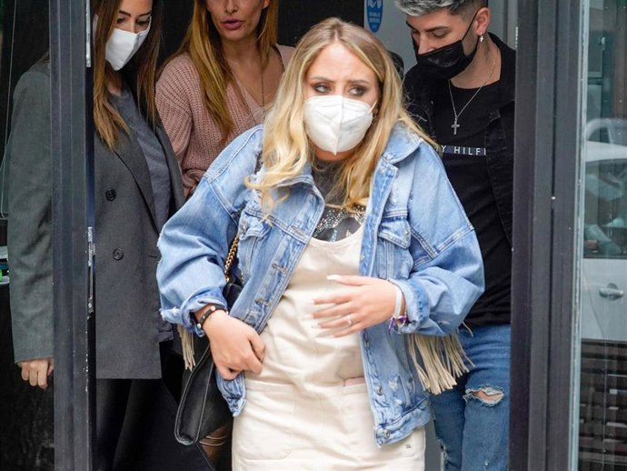 Rocío Flores acudió al despacho de su abogado con su novio, Manuel Bedmar