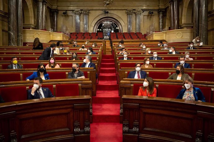 Pleno de Parlament