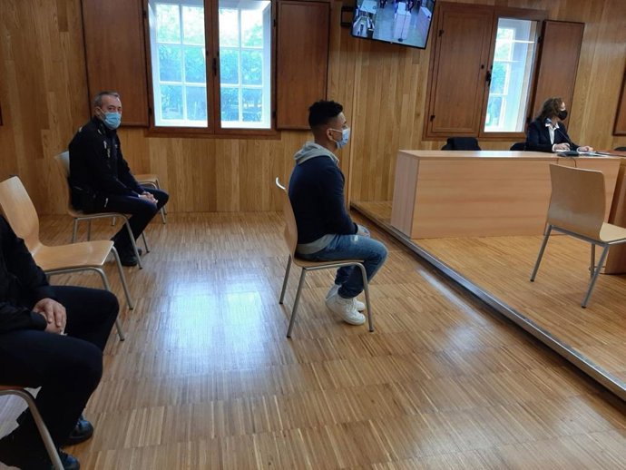 Juicio contra un acusado de agredir sexualmente a una menor en un garaje de Lugo