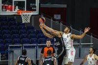 Tavares repite premio al Mejor Defensor de la Euroliga