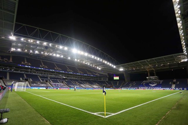 Archivo - Imagen del Estadio de Do Dragao en Oporto (Portugal)