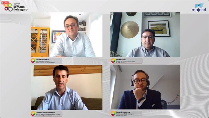 Participantes en el debate El impacto del open banking en la cadena de valor de las compañías aseguradoras celebrado dentro de la Semana del Seguro 2021 organizada por INESE.