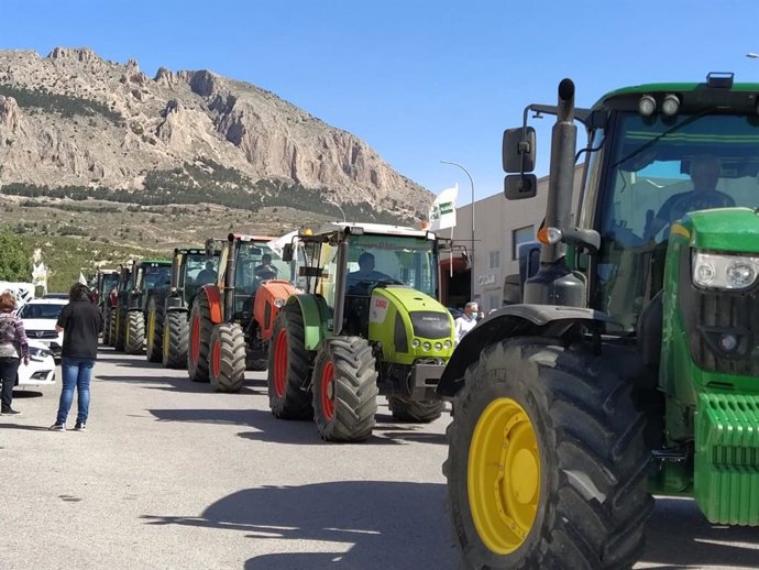 Tractores en Vélez Rubio