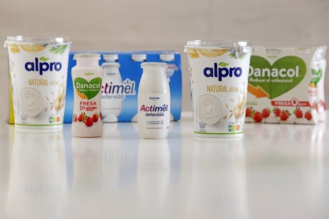 Danone incorpora la fecha de consumo preferente en sus yogures por la lucha contra el desperdicio alimentario