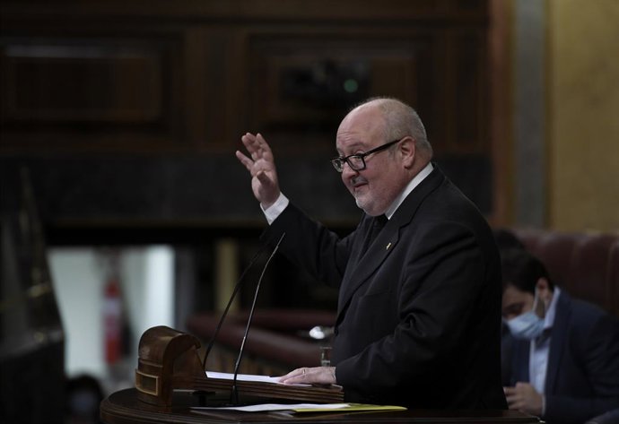 Arxiu - El diputat d'ERC, Joan Capdevila i Esteve, intervé en una sessió plenria al Congrés.