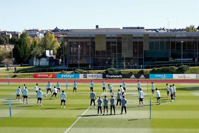 Archivo - Ilustration, a general view of the field during the during the Training Spain at the La Ciudad del fútbol de Las Rozas on october 06, 2020 in Las Rozas, Madrid, Spain.