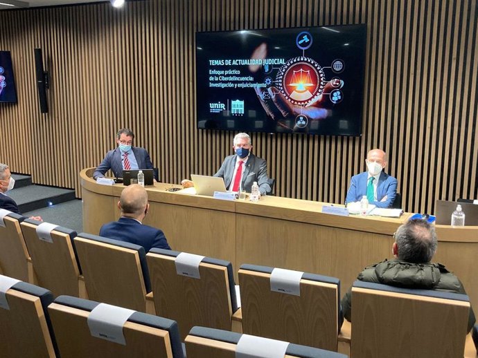 Seminario Justicia UNIR con el presidente del TSJR y el decano del Colegio de Abogados de La Rioja