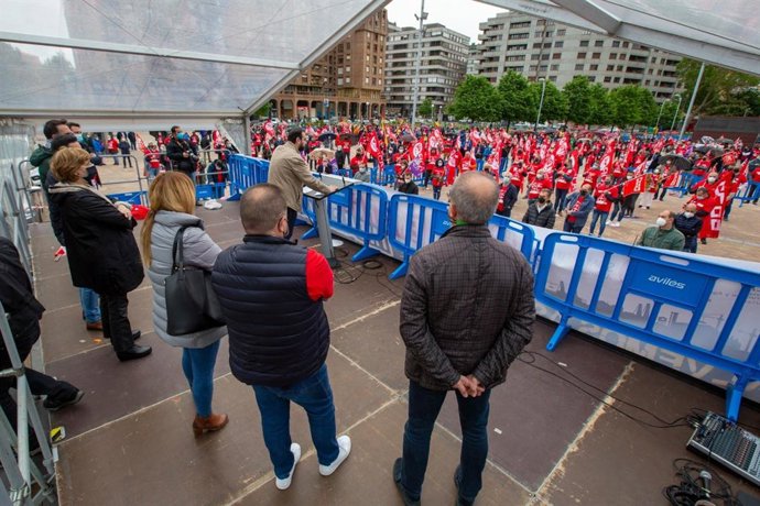 Manifestación en Avilés en defensa del futuro de la industria asturiana