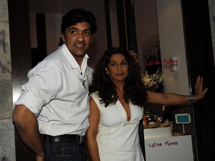 PABLO DURÁN Y LOLITA FLORES