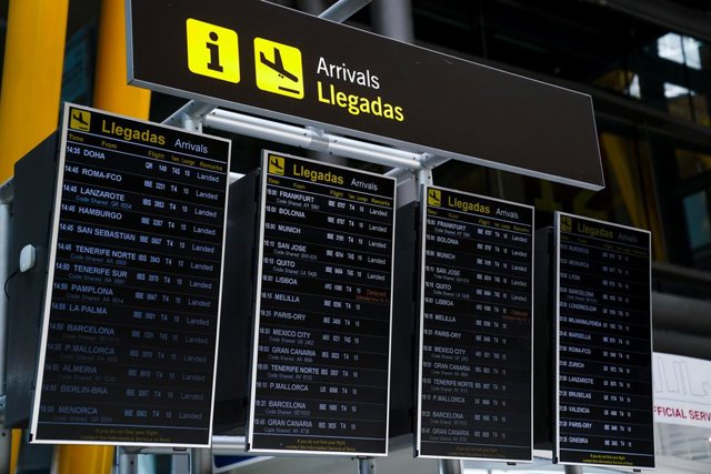 Arxiu - Aeroport Adolfo Suárez, Madrid-Barajas.