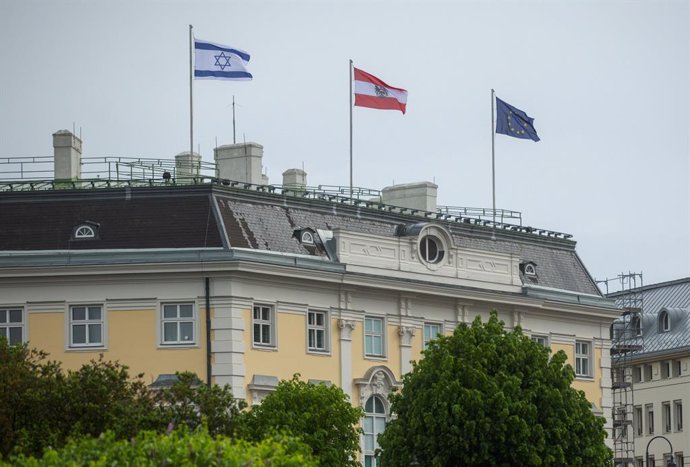 Imagen de la Cancillería austriaca con la bandera de Israel.