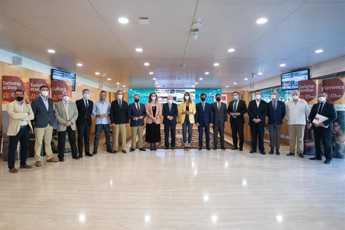 Presentación de las actividades programadas por la provincia en Fitur