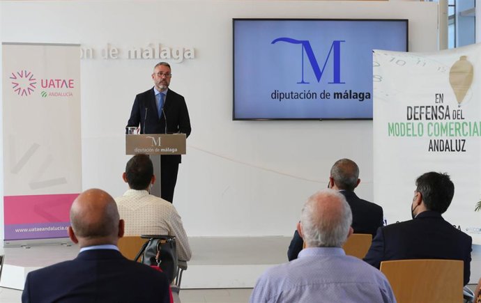 El vicepresidente primero de la Diputación, Juan Carlos Maldonado, en rueda de prensa
