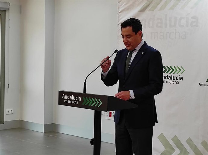 Juanma Moreno durante su comparecencia