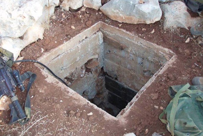 Archivo - Túnel y búnker de Hezbola