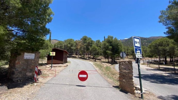 Entrada al parque periurbano de Castala en Berja (Almería)