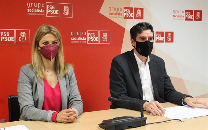 Ortega y Arangüena comparecen en rueda de prensa.