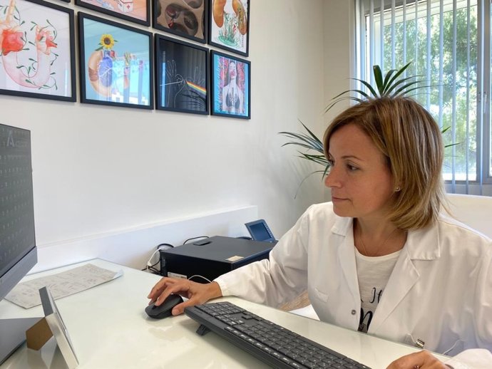 La directora gerente del Hospital Universitario Reina Sofía de Córdoba, Valle García