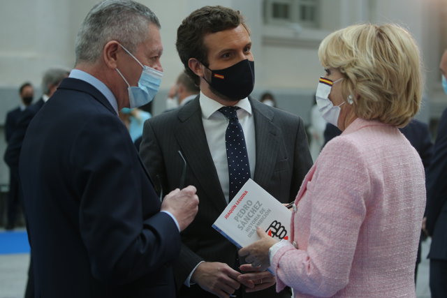 Esperanza Aguirre con Gallardón y Casado