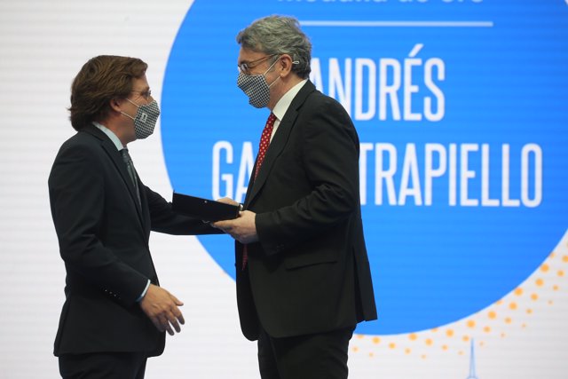 Andrés Trapiello, Medalla de Oro de la ciudad de Madrid