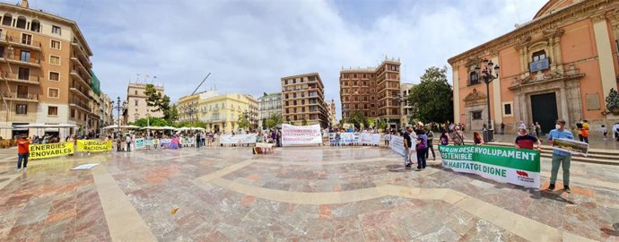 Presentación de la Plataforma por la Ubicación Racional y Sostenible de las Energías Renovables