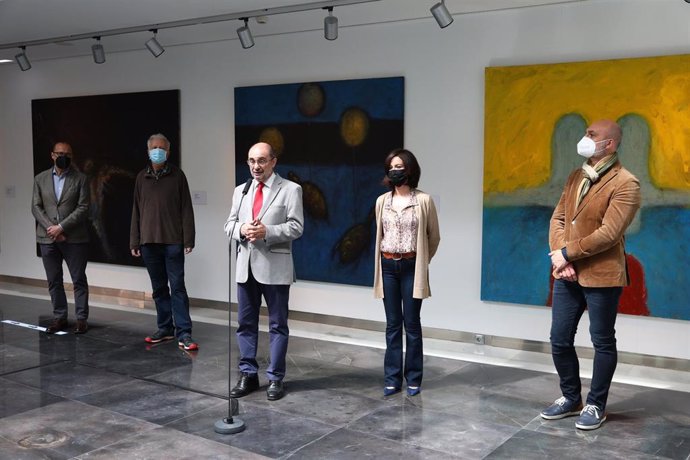 El presidente Lambán en el Centro de Arte y Exposiciones de Ejea (CAEE),  en Ejea de los Caballeros (Zaragoza).