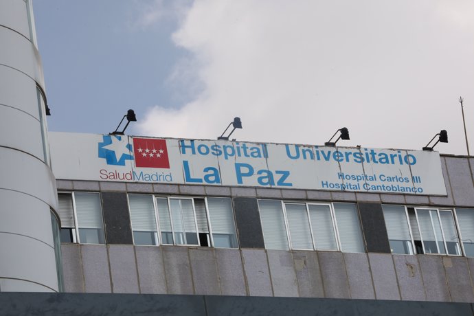 Fachada del Hospital de La Paz