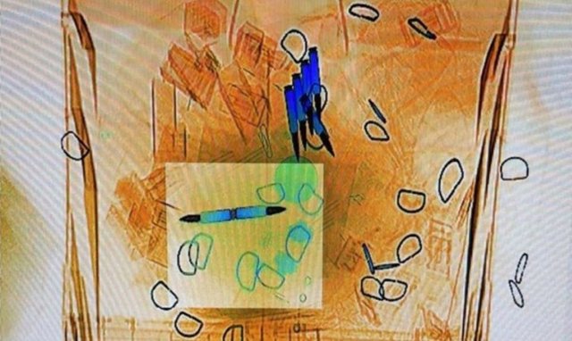 Imagen del escáner de Correos en la investigación abierta por en envío de las tres primeras cartas con balas a Marlaska, Pablo Iglesias y María Gámez