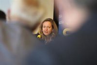 Calviño dice que la remuneración de directivos de banca debe estar ligada a la situación de los trabajadores