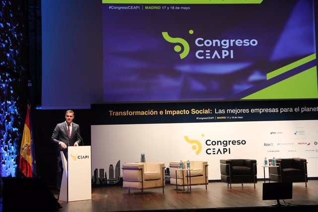 El presidente del Gobierno, Pedro Sánchez, interviene en la inauguración del IV Congreso Iberoamericano del Consejo Empresarial Alianza por Iberoamérica (CEAPI), a 17 de mayo de 2021, en Madrid, (España). El encuentro, que se celebra el 17 y 18 de mayo,