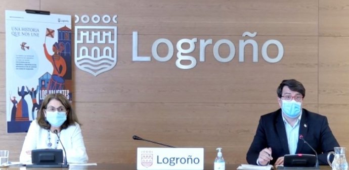 Kilian Cruz y Dolores Fernández, en la presentación de las actividades