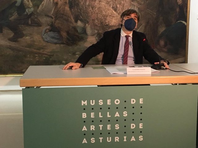 El director del Museo de Bellas Artes de Asturias, Alfonso Palacio