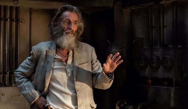 Fear The Walking Dead revela el truculento pasado de Teddy como asesino en serie y cómo mataba a sus víctimas