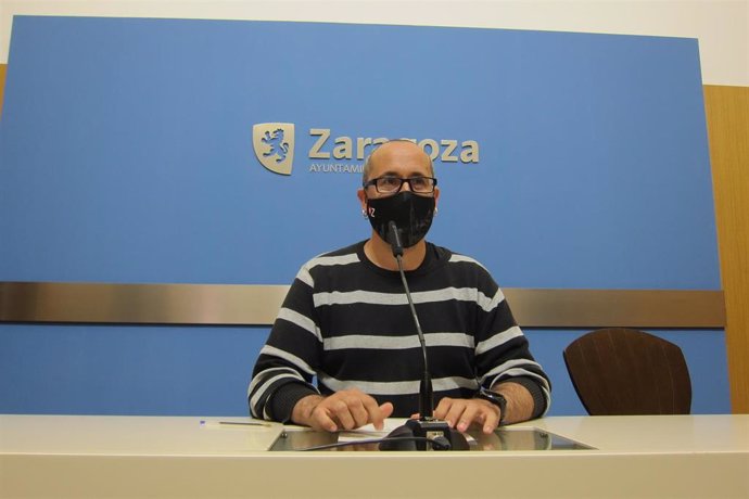 El concejal de ZeC en el Ayuntamiento de Zaragoza, Alberto Cubero.