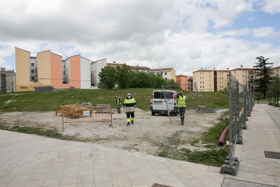 Solar donde se ubicará el aparcamiento.