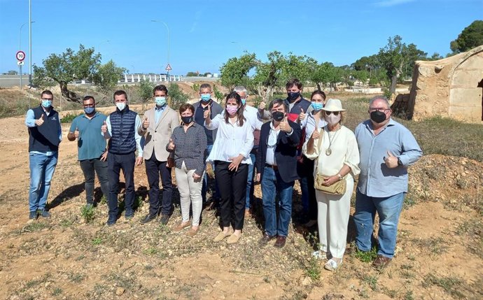 Representantes del PP en la inauguración de la autovía de Llucmajor a Campos.