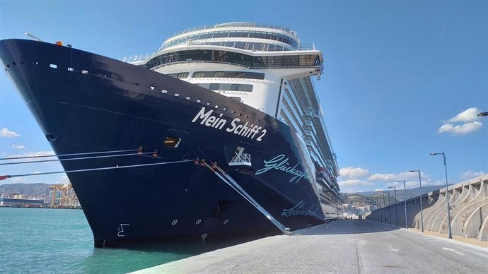 El puerto de Málaga retomará el turismo de cruceros el 15 de junio con la escala del buque Mein Schiff 2