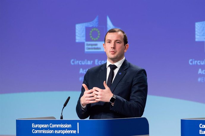 Archivo - HANDOUT - 11 March 2020, Belgium, Brussels: European Commissioner for Environment, Oceans and Fisheries Virginijus Sinkevicius speaks during a press conference on the Circular Economy action plan at the EUheadquarters. Photo: Lukasz Kobus/Eur