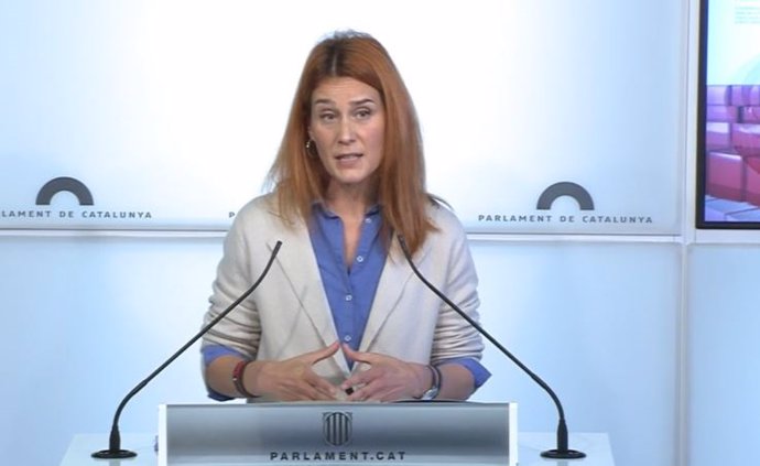 La líder de los comuns en el Parlament, Jéssica Albiach, en rueda de prensa en la Cámara catalana a 17 de mayo de 2021.