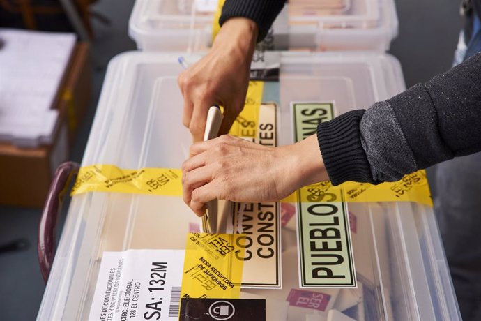 Imagen de las elecciones a constituyentes en Chile