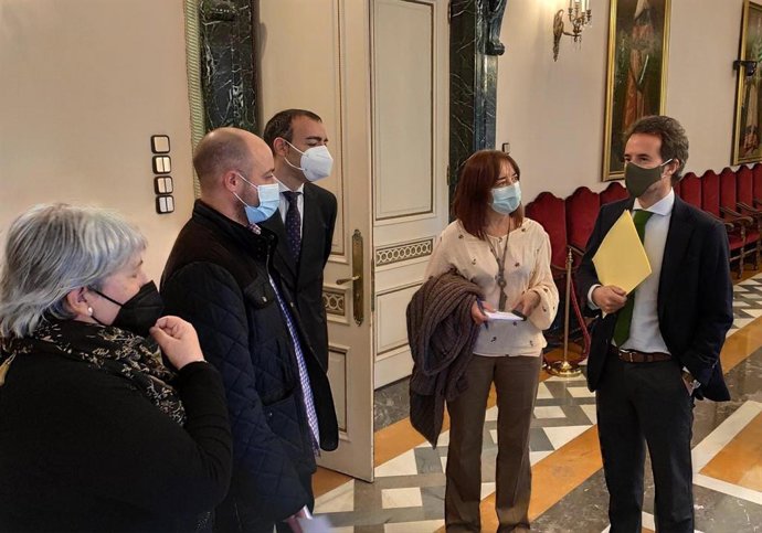 El concejal de Urbhanismo, Medio Ambiente, Infraestructuras y Distritos, Ignacio Cuesta, presenta las actividades por el Decenio de la ONU sobre ecosistemas.