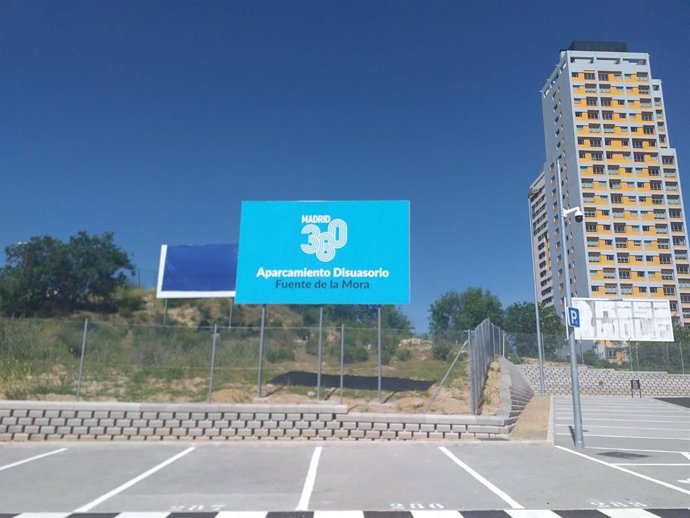 Aparcamiento disuasorio Fuente de la Mora