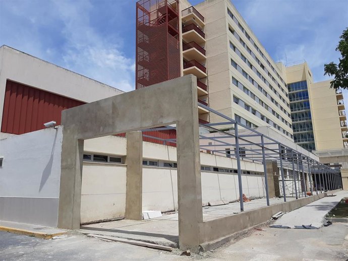 Obras de ampliación del área de Urgencias del Hospital Infanta Elena de Huelva.
