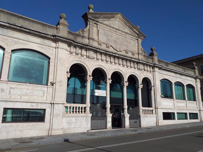 Archivo - Antigua Pescadería de Gijón, sede administrativa del Ayuntamiento gijonés