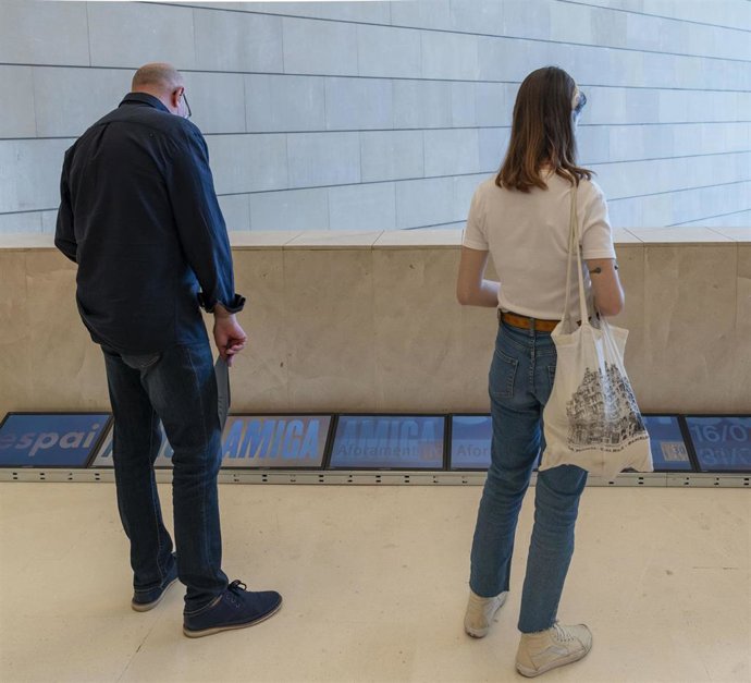 Instalación audiovisual interactiva '24 Frames' en el IVAM