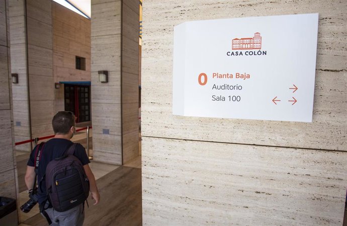 Nueva señalética en la Casa Colón.
