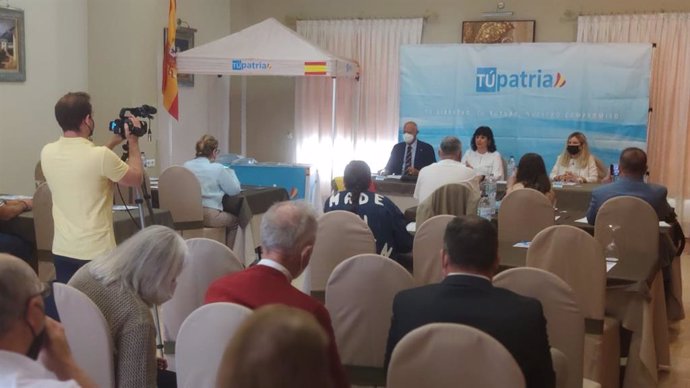 TÚpatria presenta en Málaga su proyecto liderado por el coronel de La Legión Enrique de Vivero